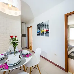  Apartament Lara